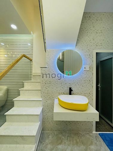 Hình ảnh Xe hơi đậu sát nhà- Biệt Thự mini- Nội thất cao cấp