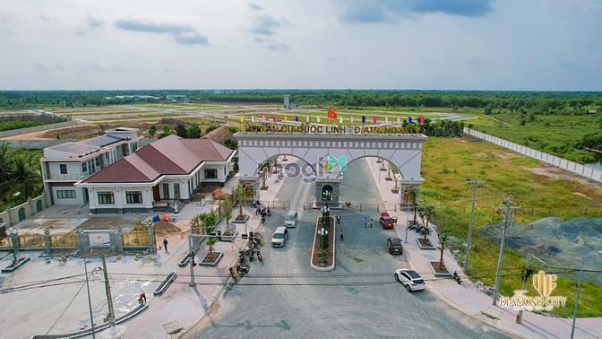 Hình ảnh Chuyển nhượng đất nền Trung tâm thị trấn Đức Hoà