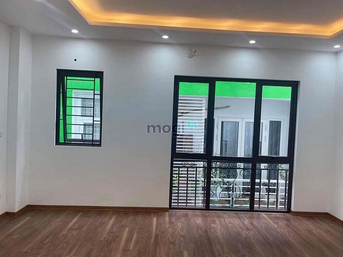 Hình ảnh Nhà mới toanh ở Hoàng Hoa Thám, 34m2-MT 5.3m chưa đến 5tỷ