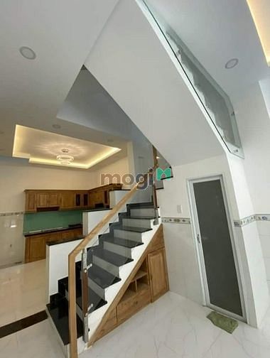 Hình ảnh Nhà đẹp nội thất cơ bản 52m2 hẻm 25 Bà Ký quận 6
