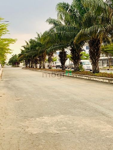 Hình ảnh Bán Gấp Lô Cặp 260m2/1tỷ950/lô-Khu Đô Thị Mới-FULL THỔ-Xây Cất Tự Do
