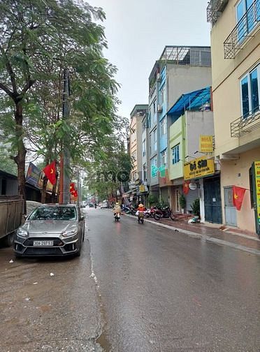 Hình ảnh Bán 300m đất mặt ngõ ô tô, vỉa hè phố Đội Cấn, MT 15m giá 155 triệu/m