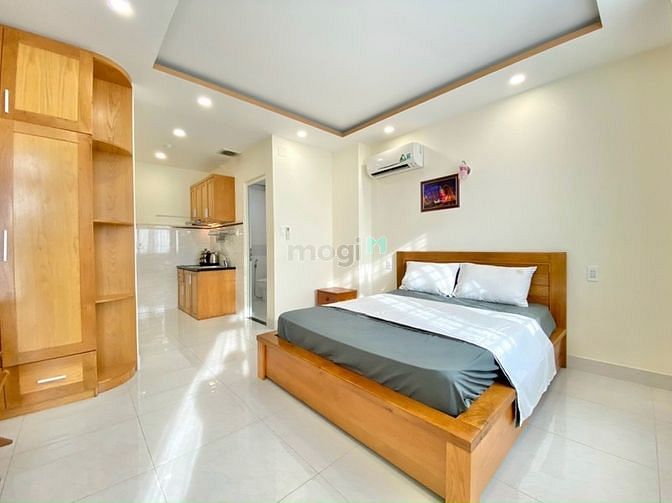 Hình ảnh Cho thuê studio cửa sổ lớn nằm ngay vị trí tt quận 3