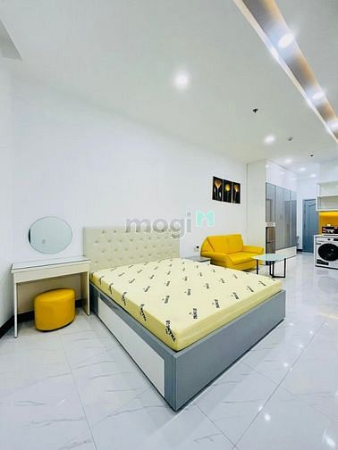 Hình ảnh Studio ban công full nội thất ở Tân Quy Quận 7