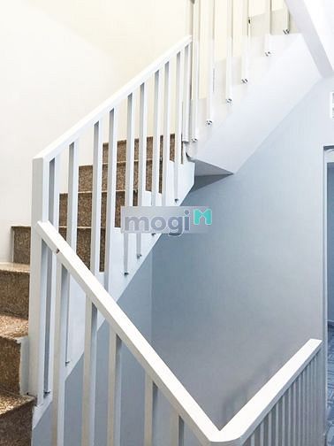 Hình ảnh Cho thuê nhà hẻm 1 xẹt Lý Thái Tổ 4pn 3wc Q10