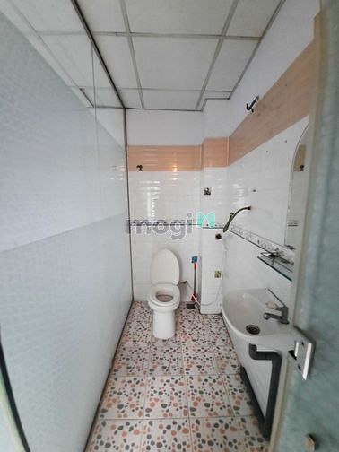 Hình ảnh Cho thuê nhà hẻm xe hơi Cách Mạng Tháng 8 2pn 2wc Q10