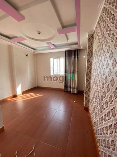 Hình ảnh Cho thuê MT Phan Xích Long làm CHDV, khách sạn, 13 phòng có thang máy.
