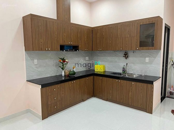 Hình ảnh Cho thuê nhà hẻm 76/1C Phan xích Long, phú nhuận