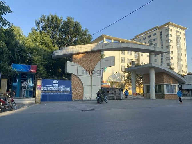 Hình ảnh Bán gấp 200m2 đất MT 9.2m KĐT Bắc Hà KD sầm uất cạnh trường ĐH May HN.