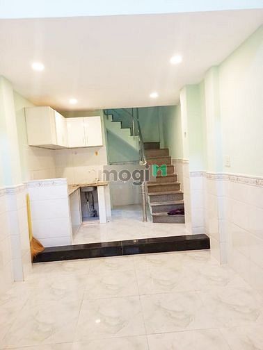 Hình ảnh Cho thuê nhà hẻm Võ Văn Kiệt 2pn 3wc Q5