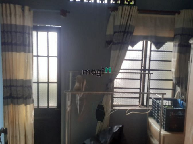 Hình ảnh Cho thuê nhà hai tầng.nội thất còn