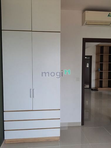 Hình ảnh Mb6623 nạp rút nhanh chóng cao cấp Tresor, 1 phòng, nhà trống, giá 12tr bao phí, quận 4
