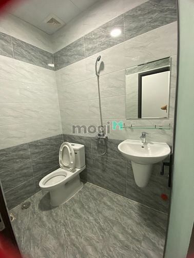 Hình ảnh Xóm Chiếu, Đh Nguyễn Tất Thành Quận 4, full nội thất có ban công