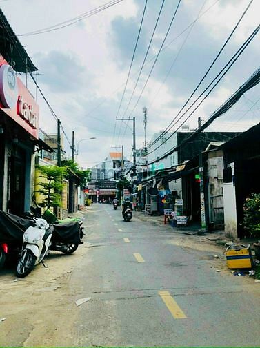 Hình ảnh Cần Tiền Bán Gấp Miếng Đất Mặt Tiền Đường
