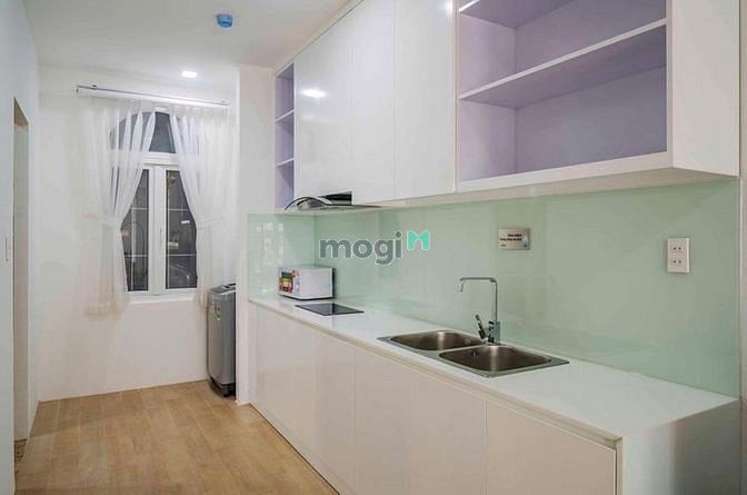 Hình ảnh Q3 _ 2PN _ đầy đủ nội thất _ ngay mặt đường lớn _ ở tối đa 4người