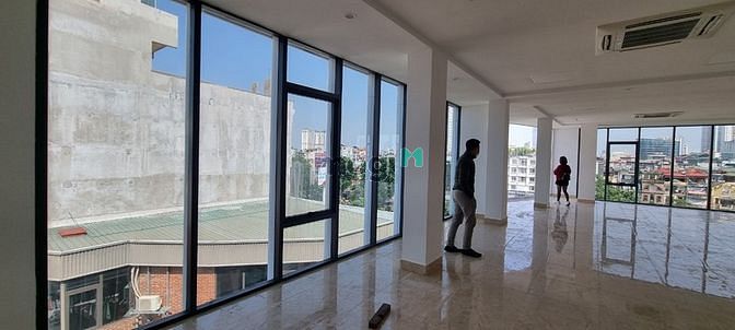 Hình ảnh Cho thuê nhà xây mới căn góc Mặt Phố Vũ Ngọc Phan láng hạ Đống Đa- 120