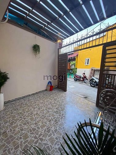 Hình ảnh Xe hơi vào nhà - Nhà mới - (4*12) - 5.3 tỷ