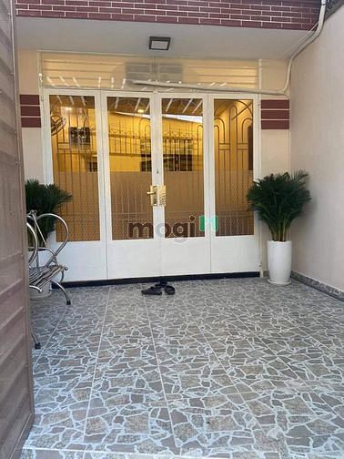 Hình ảnh Xe hơi vào nhà - Nhà mới - (4*12) - 5.3 tỷ