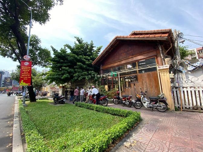 Hình ảnh Cho thuê Biệt thự mặt tiền Võ Thị Sáu, Q3