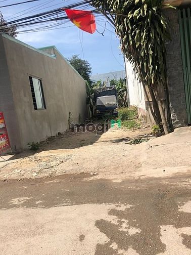 Hình ảnh Cần Tiền Bán Gấp Lô Đất Nền Đẹp Full Thổ Cư