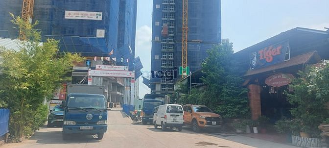 Hình ảnh Bán khuôn đất 30x29 cn 825m full thổ Ngay sát ngã 4 L.Đ.Của - Trần Não