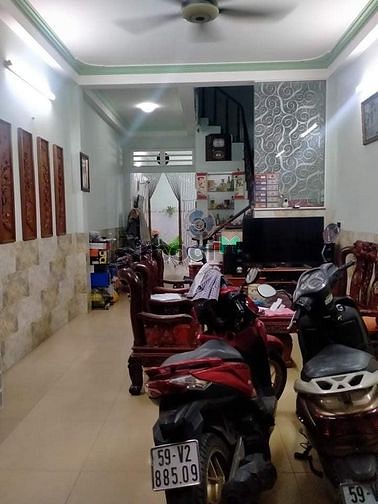 Hình ảnh Bán nhà gần Vincom Phan Văn Trị, Gò Vấp, 77m2, ngang 4.3m, Chỉ 6.2 tỷ