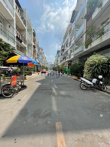 Hình ảnh Nhà Bình Phú gần MB66 là nhà cái uy tín hàng đầu tại Việt Nam - 4 x 16 - P10 Q6