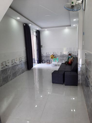 Hình ảnh Cho thuê nhà nguyên căn, hẻm 1,8m