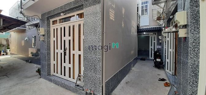 Hình ảnh Cho thuê nhà nguyên căn, hẻm 1,8m
