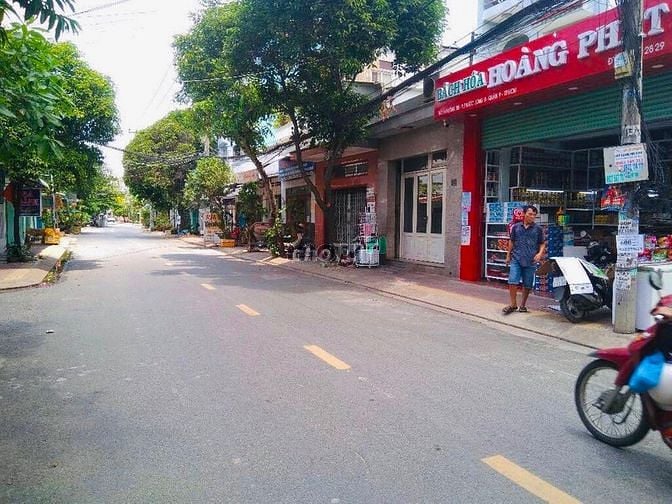 Hình ảnh bán lđất MT đường Long Phước, ngay chợ DT: 175m2-ngang 4m,giá:7,5 tỷ
