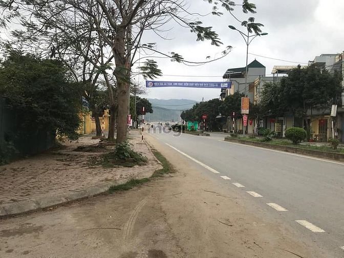 Hình ảnh Bán đất nền mặt tiền phân lô phường Thịnh Lang
