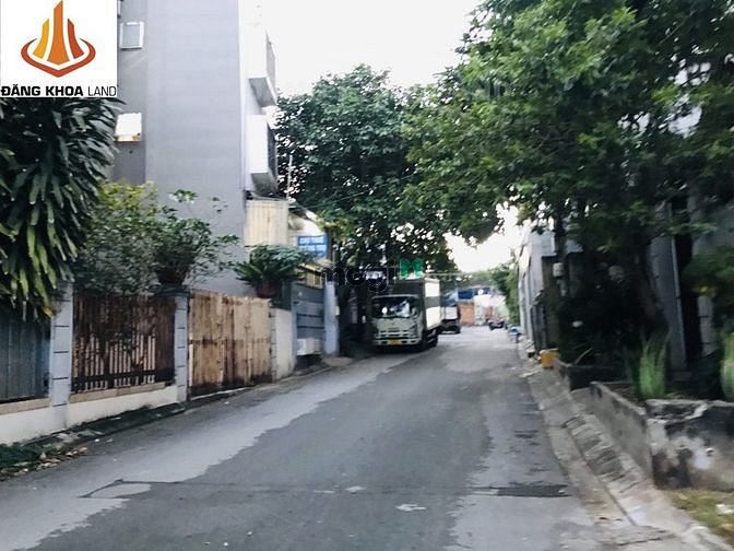 Hình ảnh Đất hẻm xe tải thông 7m, cạnh trường Đh GTVT Q9, Lê Văn Việt, Khu CNC