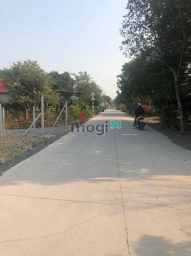 Hình ảnh Bán nhanh lô đất vuông A4 5x23m2 xã Trung Lập Thượng