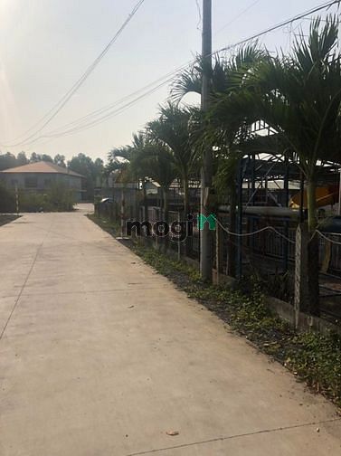 Hình ảnh Bán nhanh lô đất vuông A4 5x23m2 xã Trung Lập Thượng