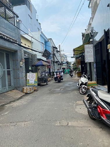 Hình ảnh Bán nhà hẻm Đường Số 8, Phường Bình Hưng Hòa, Quận Bình Tân, tp hcm
