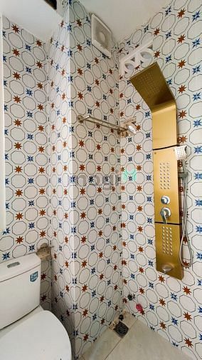 Hình ảnh phòng cao cấp tại Trần Quý Cáp Bình Thạnh thoáng mát, có cửa sổ lớn