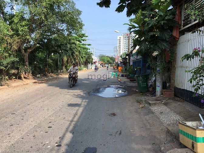Hình ảnh Đất mặt tiền gần ngã tư Thạnh Xuân 13 , chỉ 4 tỷ 150