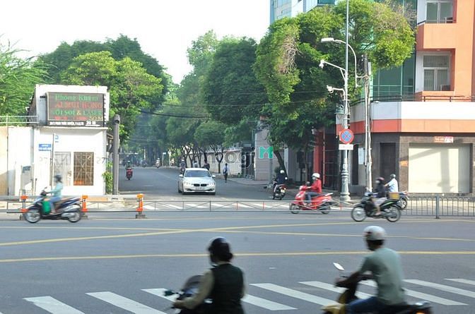 Hình ảnh ✅ Bán Lô Đất, 2 Mặt Hẻm Xe Hơi Vào Nhà, đường Thăng Long khu SÂN BAY