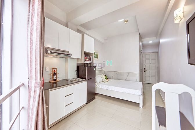Hình ảnh Phòng đủ nội thất bếp cao cấp cạnh Etown Cộng Hoà.