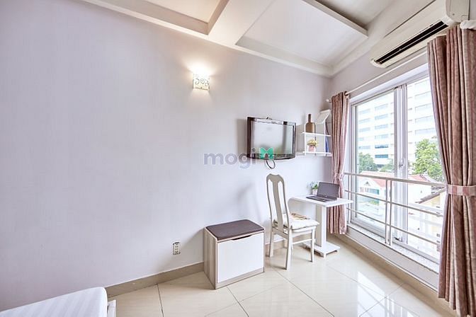 Hình ảnh Phòng đủ nội thất bếp cao cấp cạnh Etown Cộng Hoà.