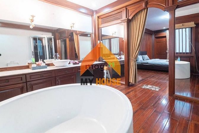 Hình ảnh VILLA  phong cách HOÀNG TỘC  hồ bơi xịn tại THẢO ĐIỀN