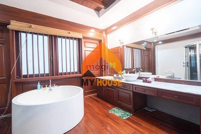 Hình ảnh VILLA  phong cách HOÀNG TỘC  hồ bơi xịn tại THẢO ĐIỀN