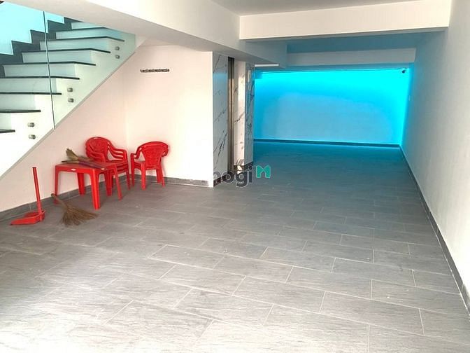 Hình ảnh Cho Thuê Nhà Văn Phòng Gần Đảo Kim Cương Hầm 3 LẦu