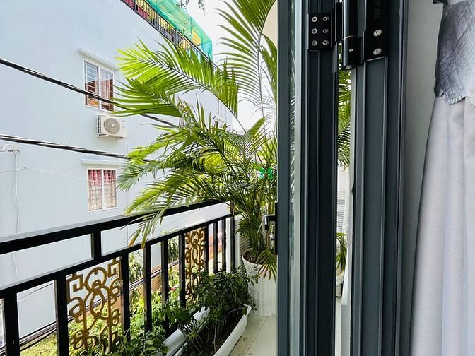 Hình ảnh Phòng Mới Xây , Ban Công Riêng , Full Nội Thất , Ngay Bốn Xã