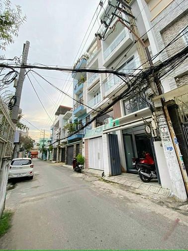 Hình ảnh Bán nhà SHR 2 lầu 4PN, DS8 , gần chợ LK5-6, Quận Bình Tân