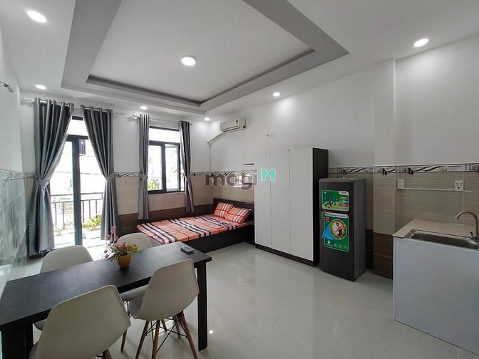 Hình ảnh Phòng full nt ban công rộng rãi thoáng mát