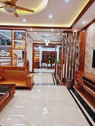 Hình ảnh Nhà đẹp Phạm Văn Đồng - 42m2 - 3.95 tỷ - 2 mặt thoáng - cách ô tô 10m