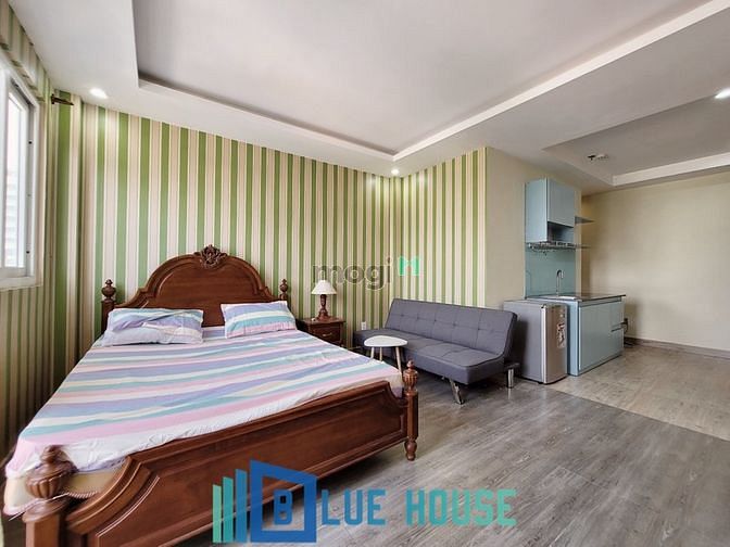 Hình ảnh Mb6623 nạp rút nhanh chóng ban công mới xây 100% ngay Sân Bay, đi bộ 3 phút