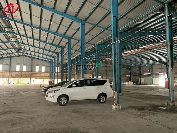 Hình ảnh BDS HVL Cho thuê kho 1400m2 - 10.000m2 đường Phạm Văn Đồng, Linh Tây