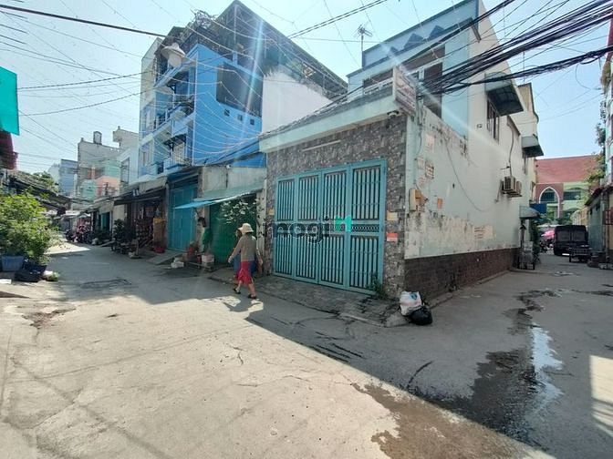 Hình ảnh Bán đất 70m2 (4m x 17m) Chánh Hưng, P4, Q8.Xe hơi đậu trước nhà.